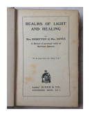 Realms of light and healing de  Mrs. Robotton - Mrs. Doyle